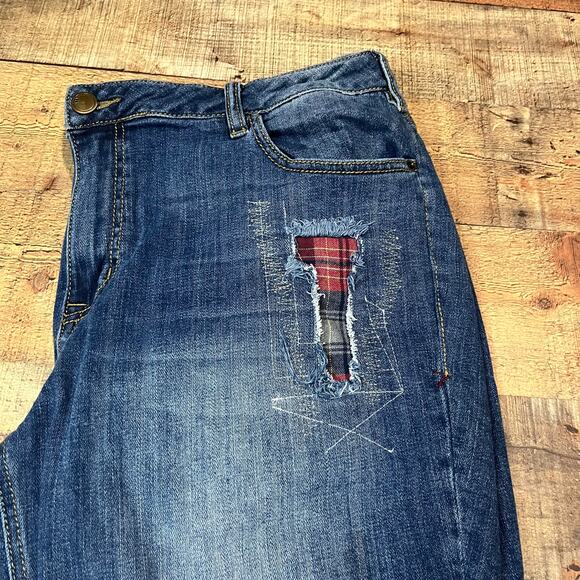 Lane Bryant | Women's Medium Wash Distressed Plaid Patches Skinny Jeans Sz 22P - Picture 2 of 5
